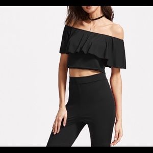 🌈NWOT Adorable crop top Forever 21